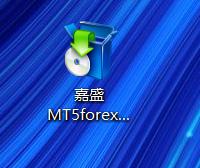 柳覃高速公路首片预制箱梁成功浇筑