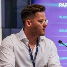 股东高位套现!Circle(CRCL.US)宣布抛售1000万股,暴涨16%后盘后转跌5%